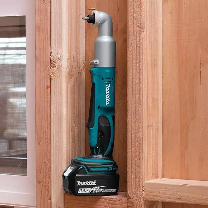 Makita Cordless Angle Impact Driver 18 V LXT Li-Ion 60 Nm Maximum Fastening Torque and 3000 IPM Impact Rate, DTL061Z (Without Battery & Charger)