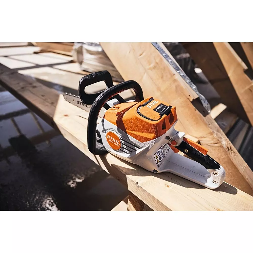 Stihl Battery Chainsaw 1500 W 6.35 mm (1/4 inch) Saw Chain Pitch, MSA 160 C-B
