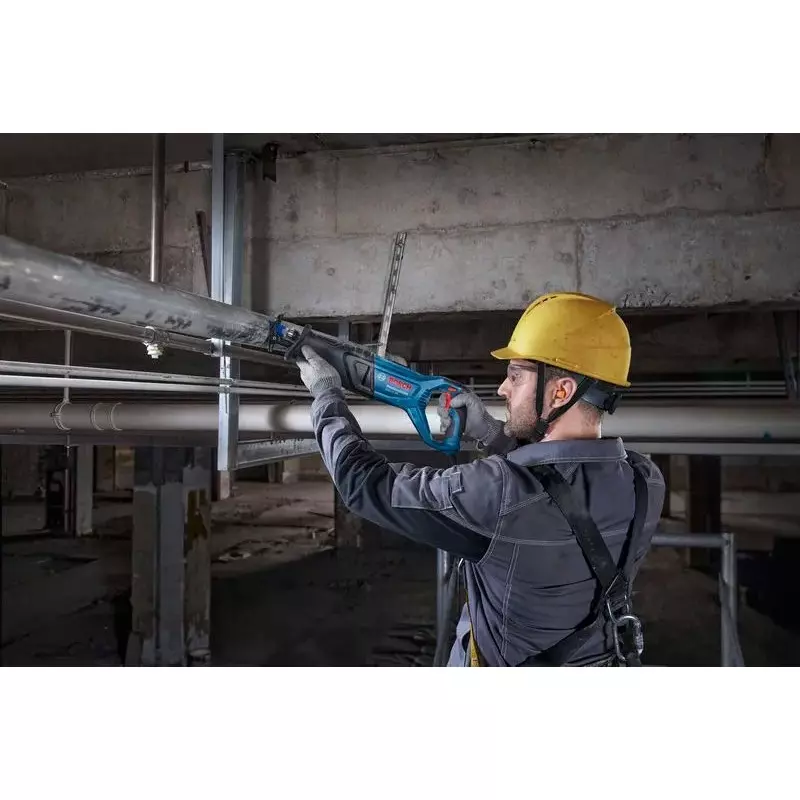 bosch-1250-w-reciprocating-saw-30-mm-stroke-length-and-20-mm-cutting-thickness-in-steel-06016c70f0-with-blades