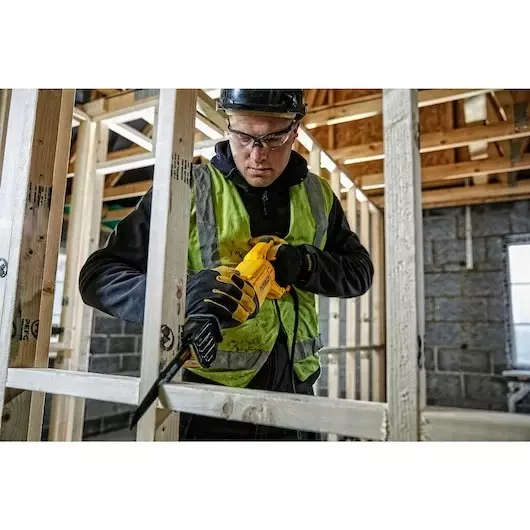 dewalt-reciprocating-saw-1100-w-power-0-2800-rpm-no-load-stroke-rate-90-dba-sound-pressure-dwe305pk-b5