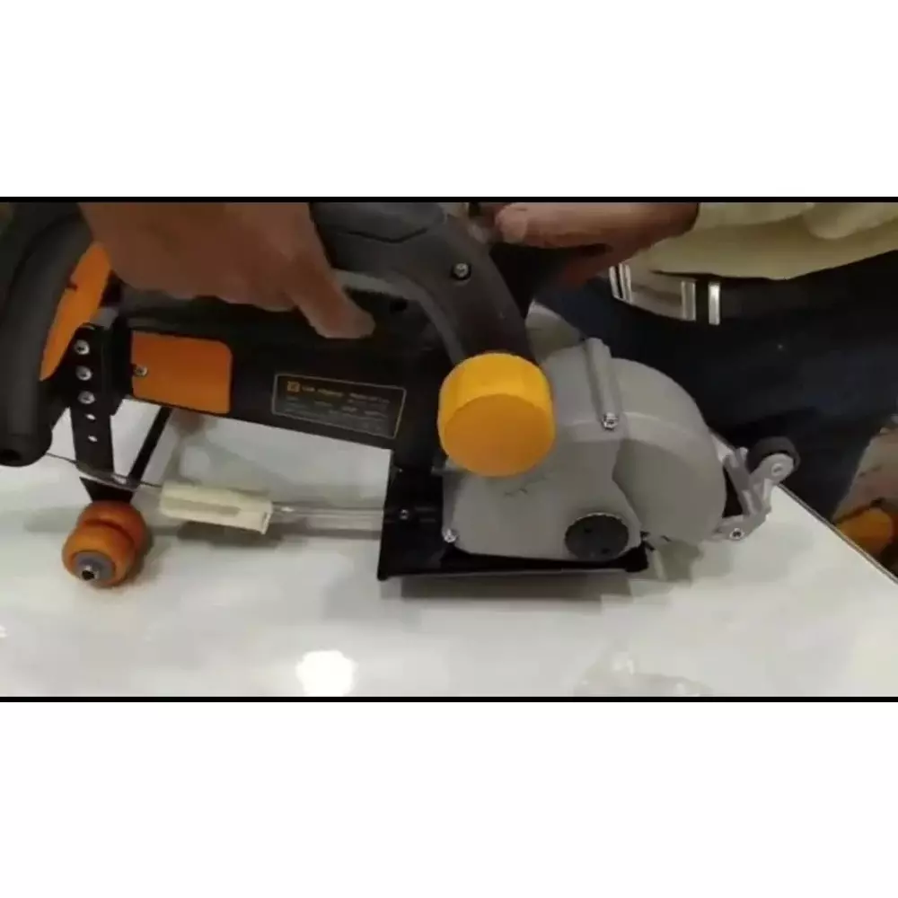 xtra-power-3200-w-wall-chaser-5-inch-135-mm-blade-diameter-and-40-mm-depth-x-35-mm-width-slot-size-xp-1124-with-cutting-blade