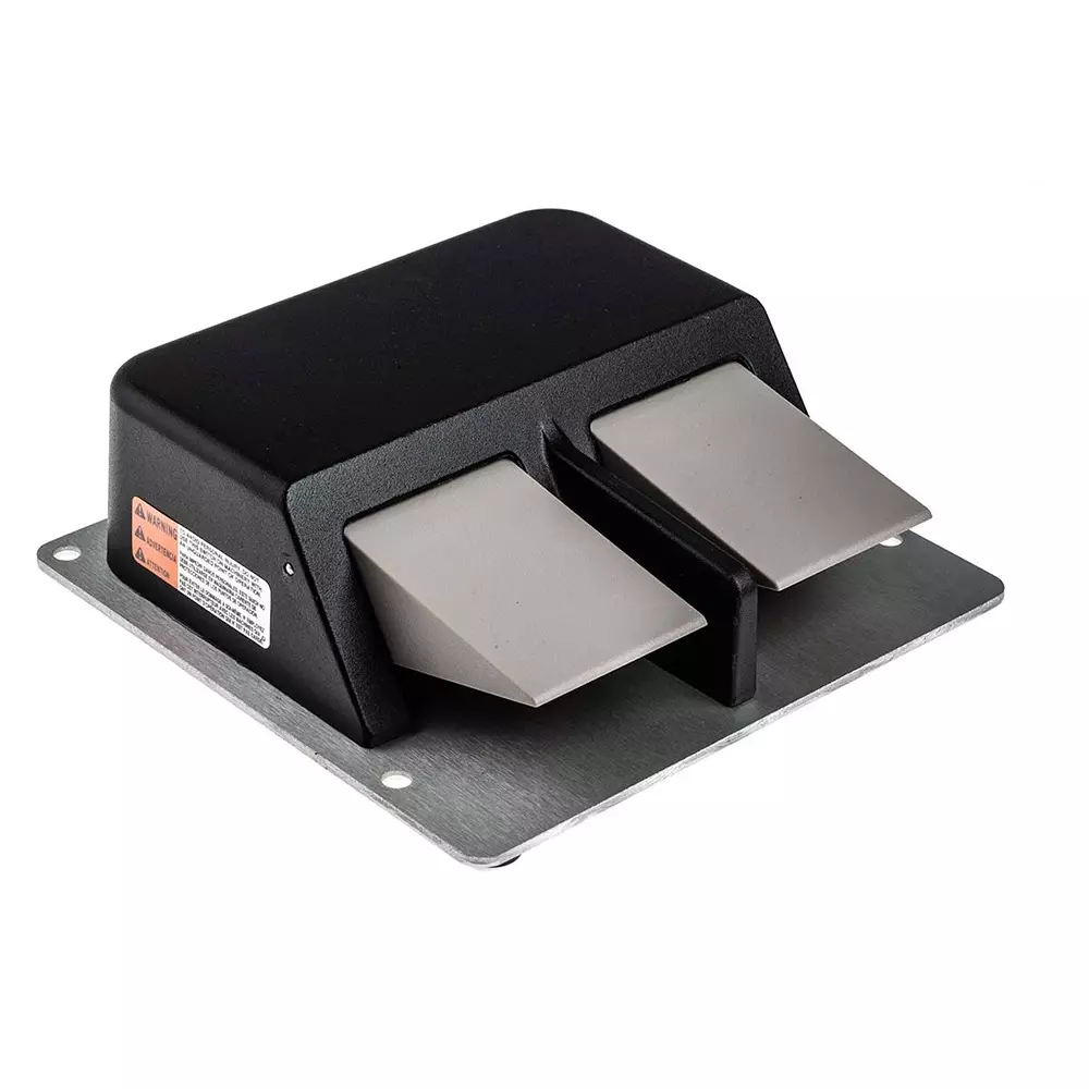 RS PRO Foot Switch SP-CO 16 A @ 250 V AC IP68 Black 177.8 mm 185.75 mm 66.14 mm, 116811