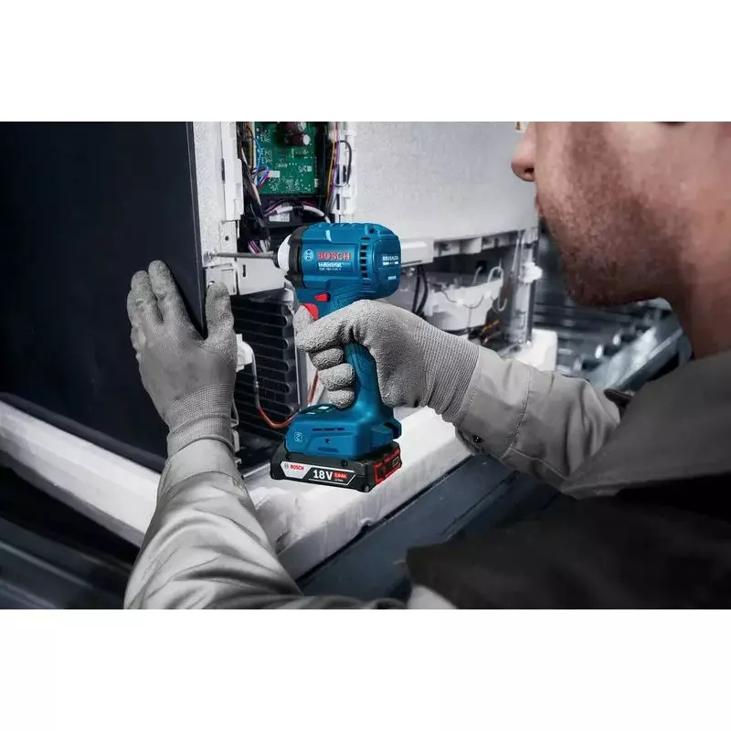 bosch-impact-wrench-38-inch-952-mm-square-5-to-70-nm-torque-and-0-to-3100-rpm-speed-ids-18v-125-t-without-battery-charger