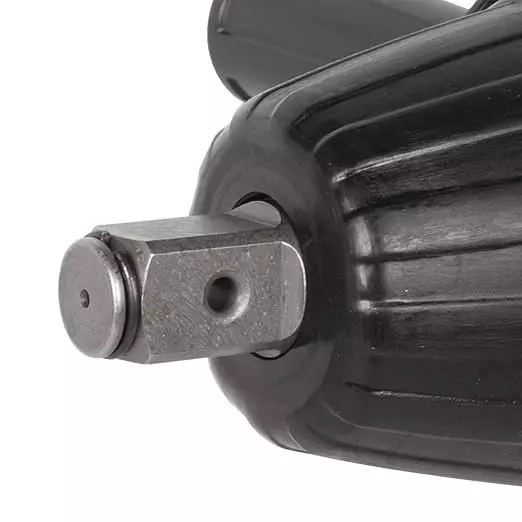 Makita Impact Wrench 850 W Power and 1600 IPM Impact Rate with Accessories, 6906
