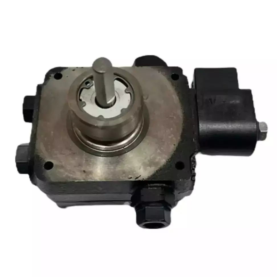Suntec Oil Pump 2 Bar Max. Bypass Pressure Cast Iron, 15366P0500