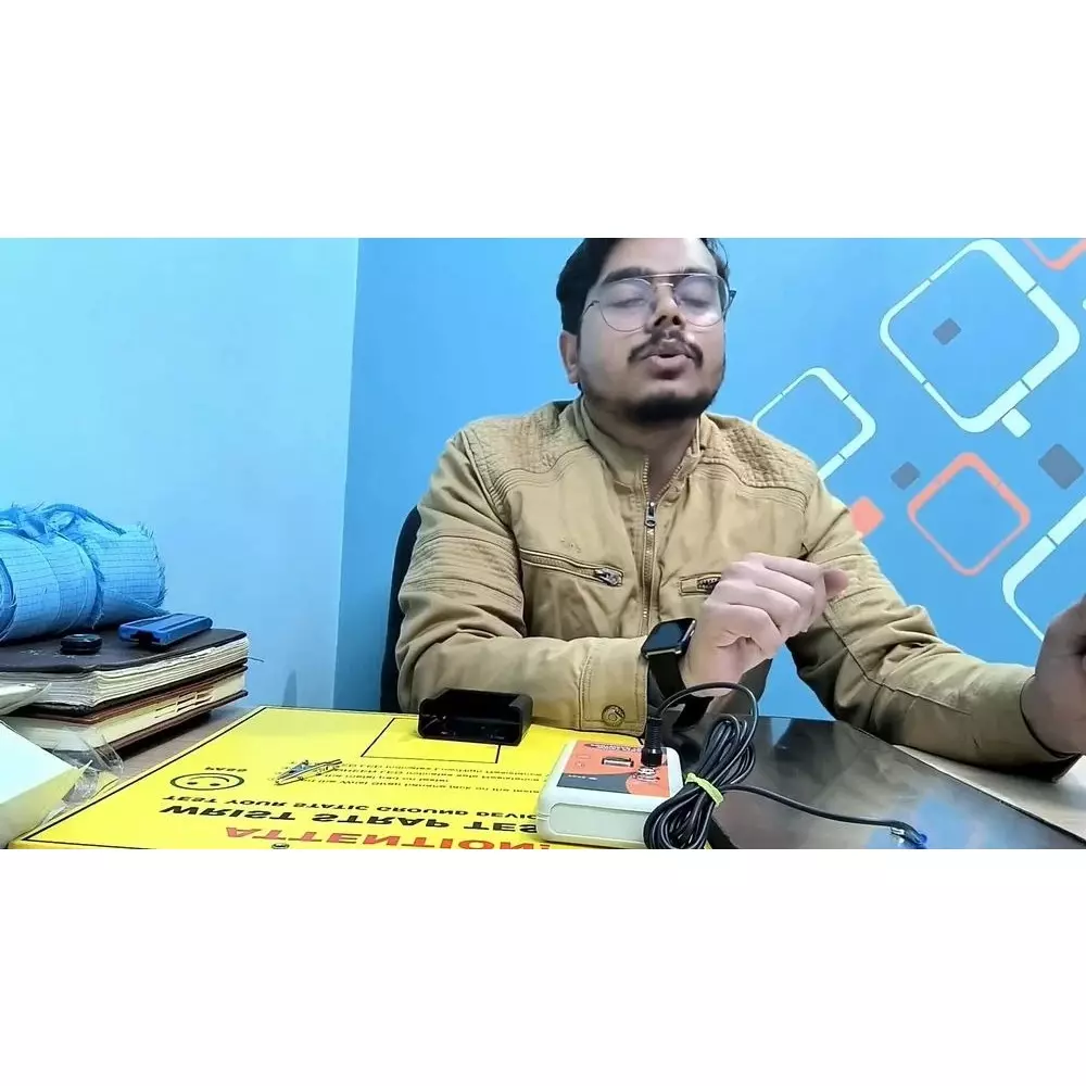 GLOBALSS ESD Combo Tester Yellow & Black for ESD Wrist Strap & Footwear Testing, Z124