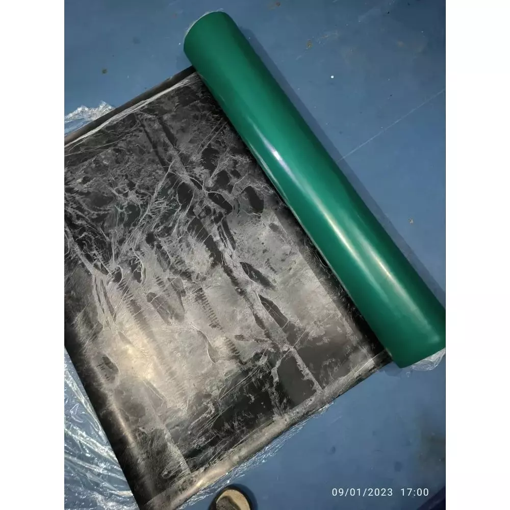 GLOBALSS ESD Rubber Mat Rubber With Antistatic Agent Light And Dark Green