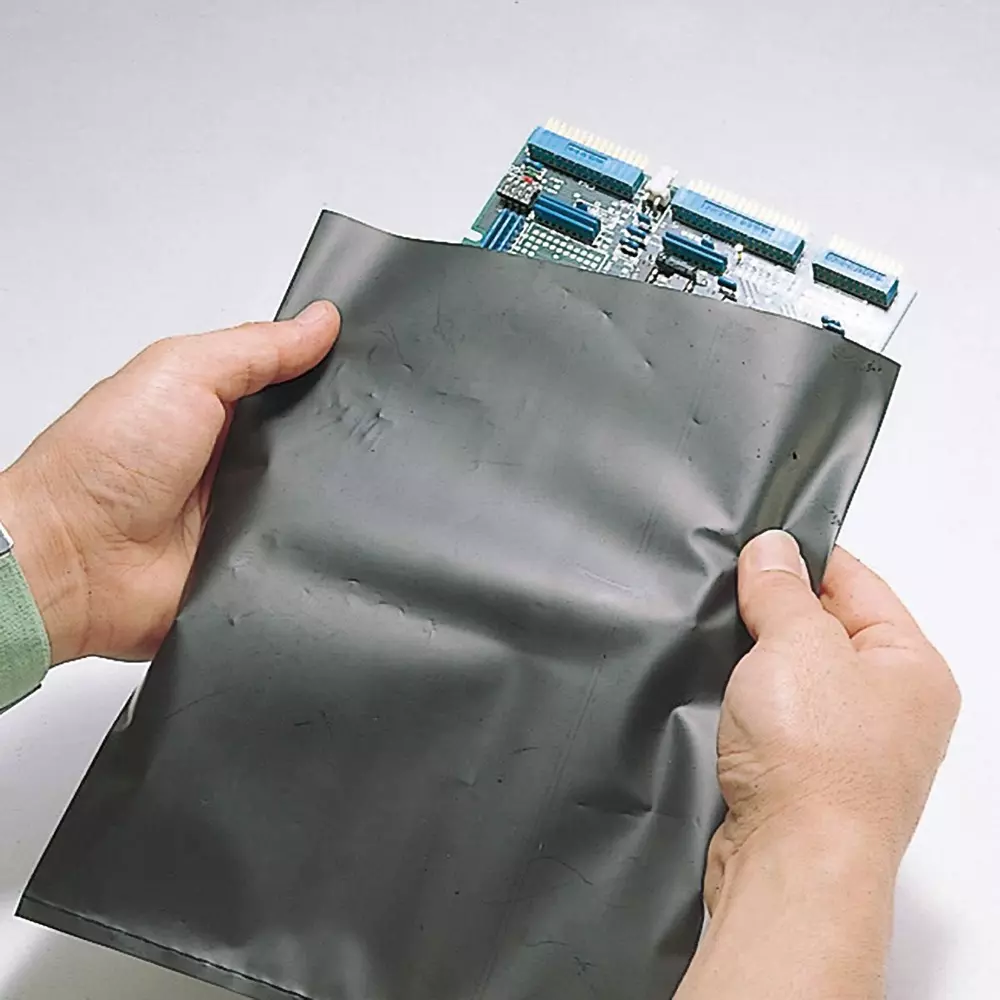 hozan-esd-bag-conductive-bag-01-mm-thickness-200x250-mm-outer-size-f-15-b-10-pcs