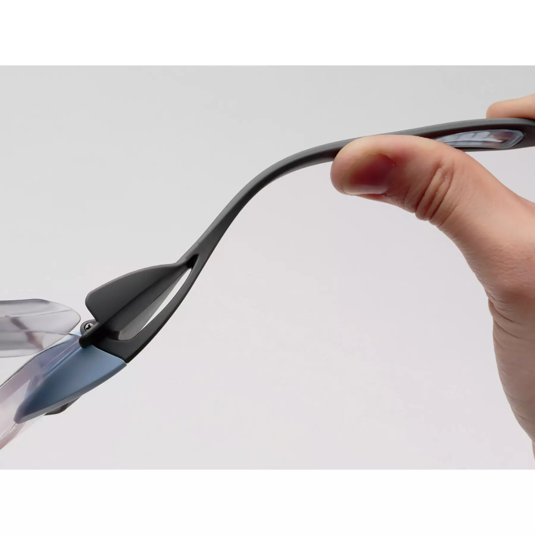 midori-safety-glasses-25588457