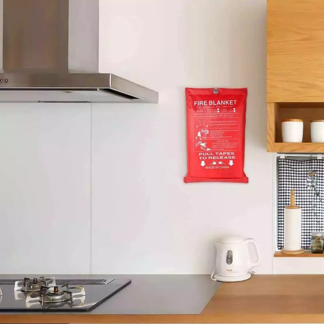 Stop Fire Red Fire Blanket 1*1 Fire Blanket 500 gm