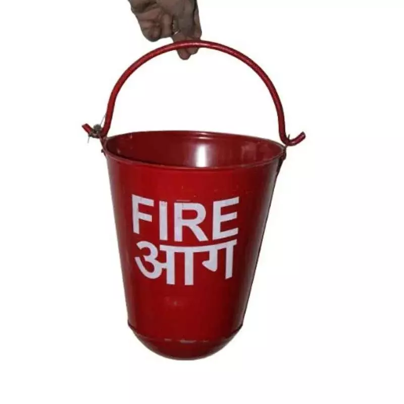 chandoks-6-kg-fire-bucket-red-color-metal-body-and-fire-extinguisher-mount-pack-f-6