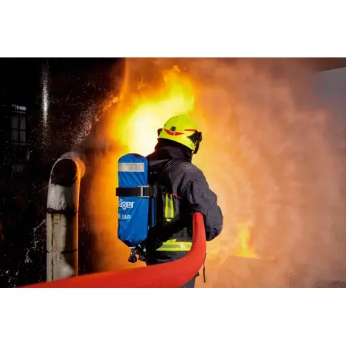 Draeger Self Contained Breathing Apparatus 0-300 Bar Input Pressure Black with Cylinder, PSS 3000