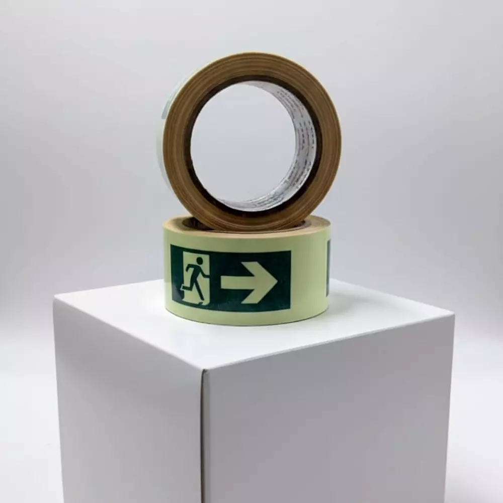 telly-tapes-emergency-exit-direction-safety-tape-right-arrow-running-man-50-mm-5-m-size-tt-gid-rmr-d-5l