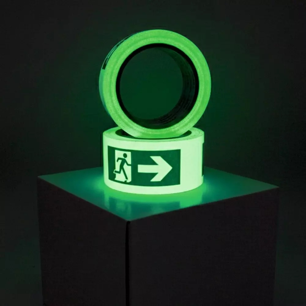 telly-tapes-emergency-exit-direction-safety-tape-right-arrow-running-man-50-mm-5-m-size-tt-gid-rmr-d-5l