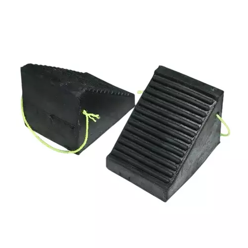 Kovrdo Rubber Wheel Chock Industrial And Parking Facilities Load Capacity 8 - 10 Tons