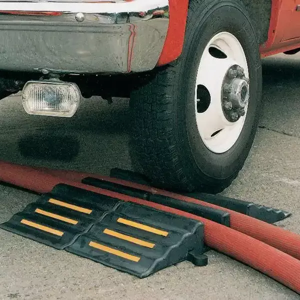 kovrdo-hose-ramp-for-protecting-critical-hoses-and-pipes-load-capacity-8--10-tons