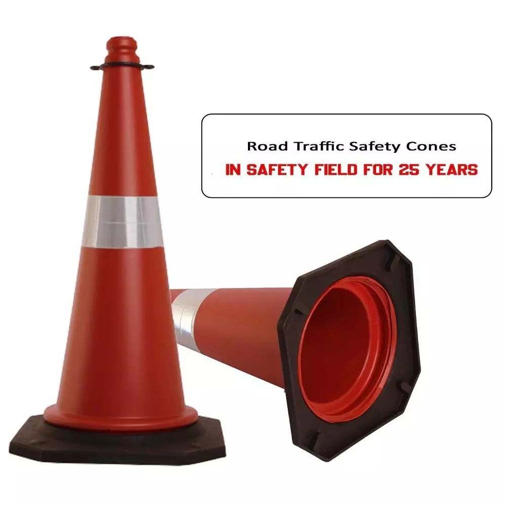 generic-traffic-safety-cone-with-reflective-strips-750-mm-295-inchsize-heavy-duty-construction-zone-equipment-pvc-pack-of-4
