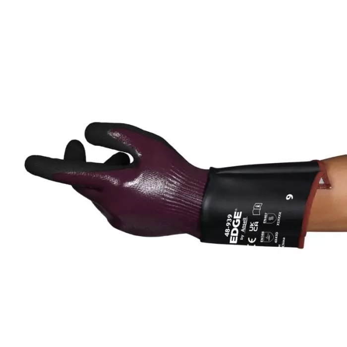 Ansell EDGE 48939 Black HPPE Polyester Cut Resistant Work Gloves Size 7 Nitrile Coating, 48939070