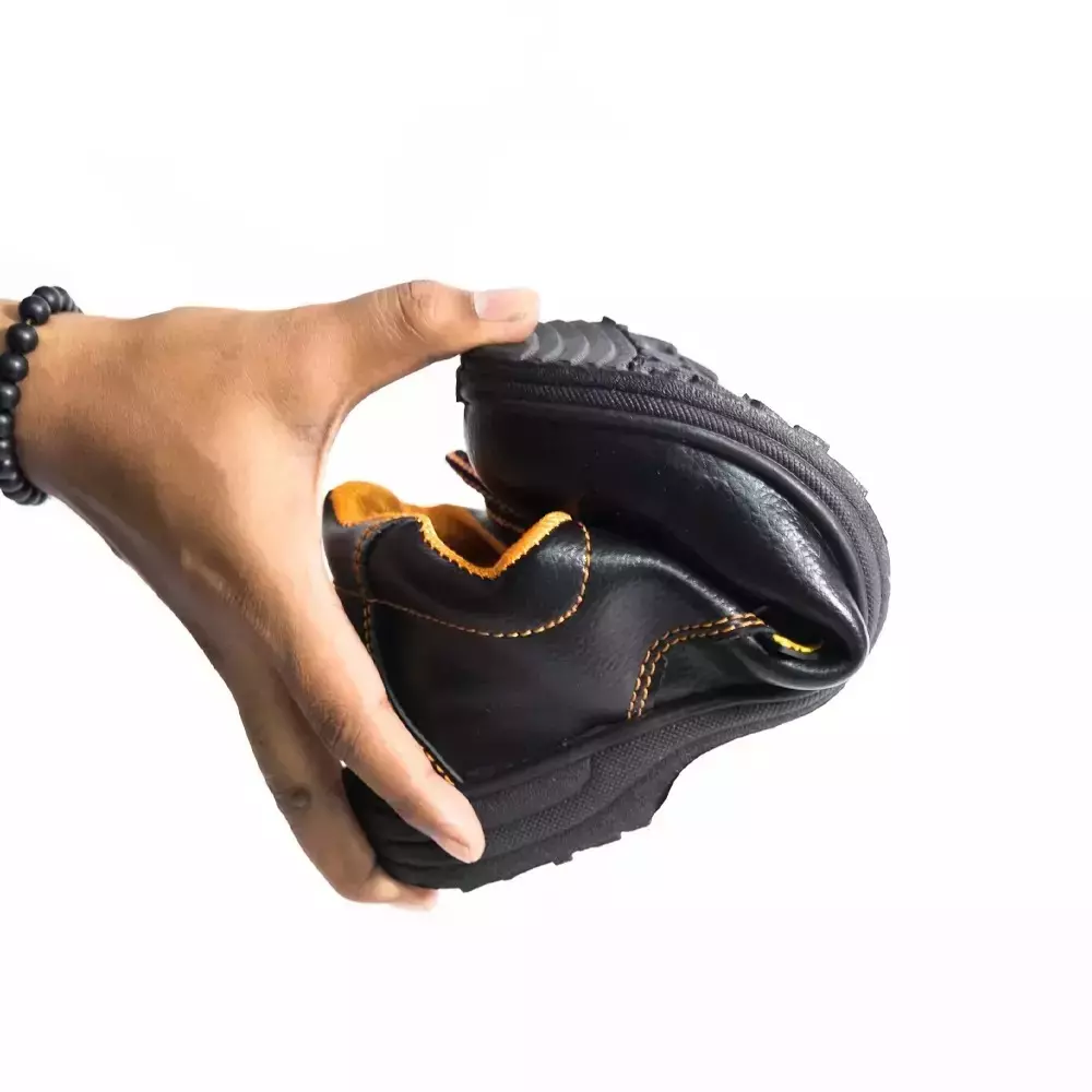 GENERIC Steel Toe Safety Shoes PVC Sole Size UK 7 Black, Steel-7 (Pack of 12 Pair)