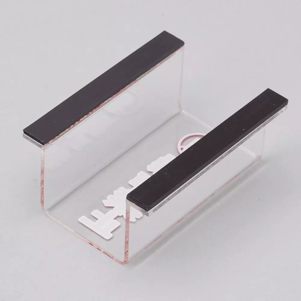 monotaro-switch-cover-with-magnet-with-inner-dimensions-l-x-w-x-h-mm-80x40x33-44633830