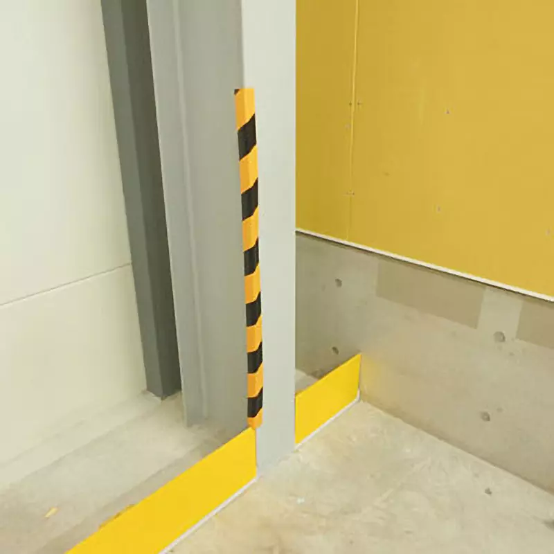 monotaro-safety-u-shaped-edge-guard-cushion-black-and-yellow-24360552