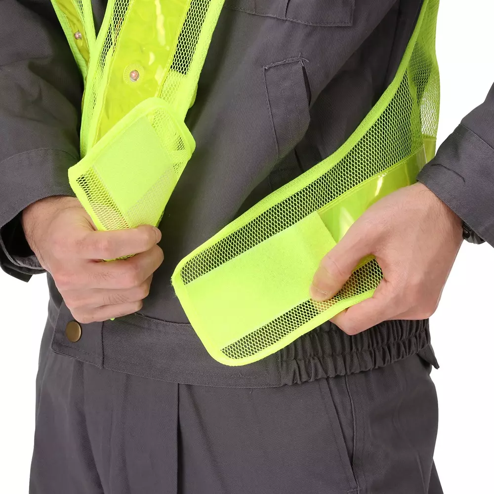 monotaro-safety-reflective-vest-led-type-yellow-yellow-free-size-50499113