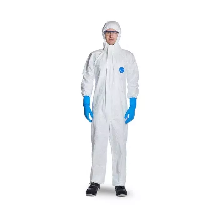 DuPont White Disposable Coverall, M, D13395359