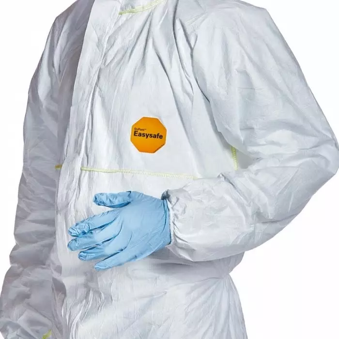 DuPont White Disposable Coverall, 3XL, D14886081
