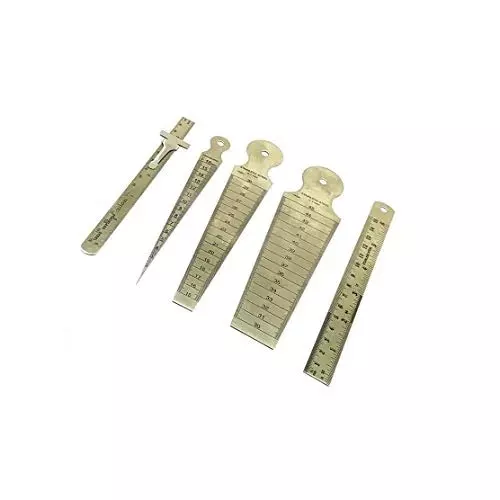 Assorts Bore Gauge, Depth Gauge & Ruler ?Stainless Steel ?Pocket Size Gauge 1 Range: 2-16 mm, Gauge 2 Range: 15-30 mm, Gauge 3 Range: 30-45 mm (Pack of 3)