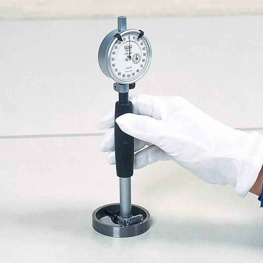 teclock-cylinder-gauge-18-to-35-mm-measuring-ranges-2-m-repeatability-20-m-adjacent-error-cc-35