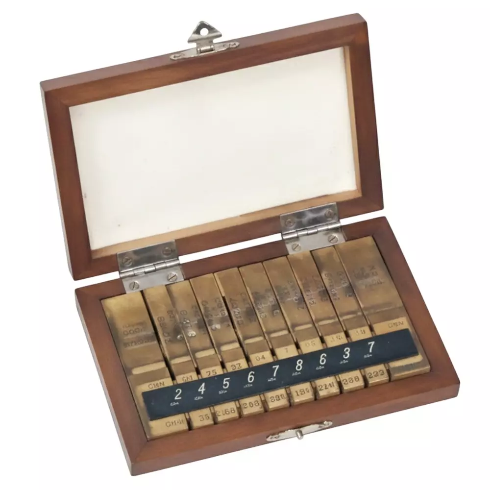 Mitutoyo Gauge Block Sets 1 Grade, Steel, 516-987-10, (9 Blocks)