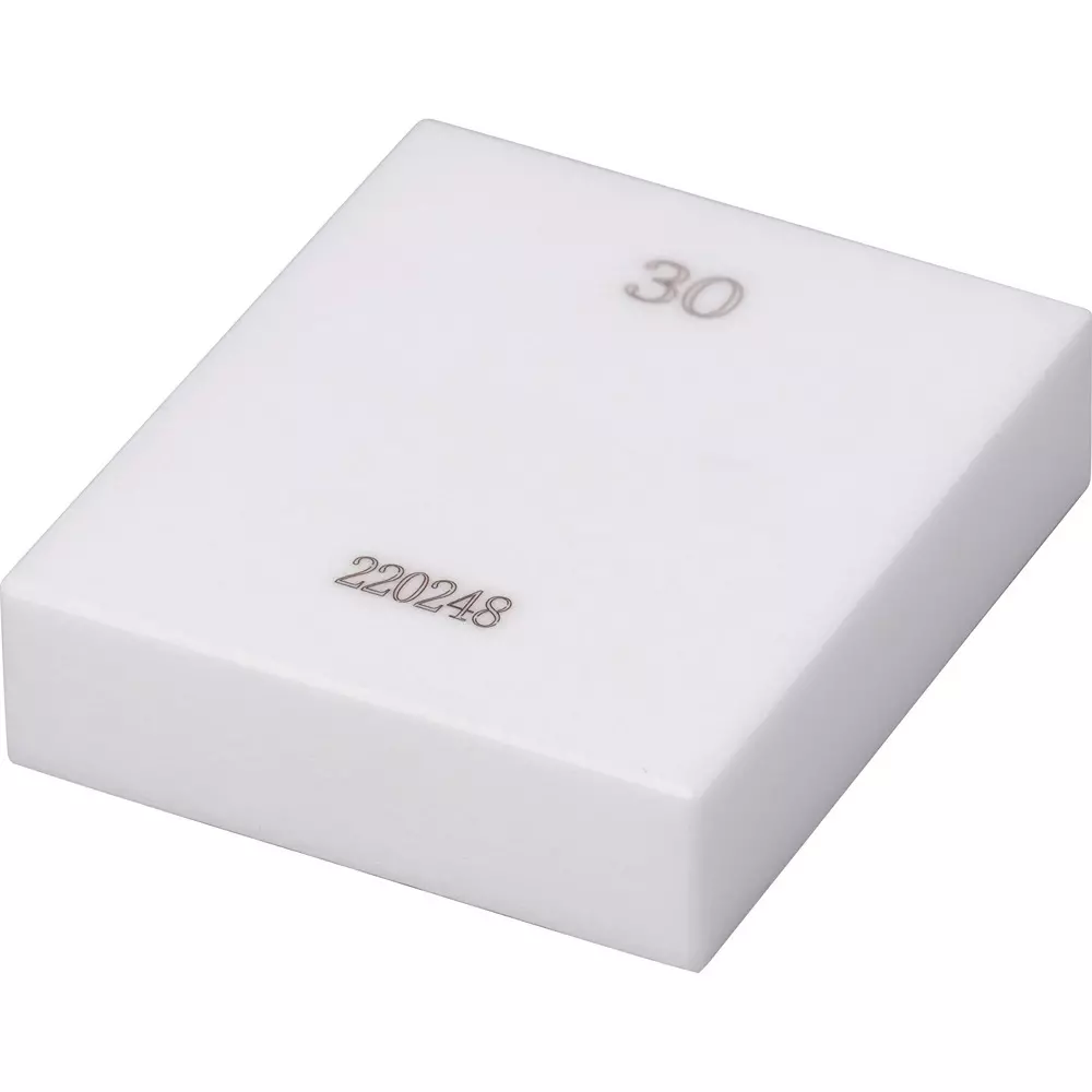 MonotaRO Ceramic Gauge Block Ceramic (Zirconia) 30 mm Nominal Size, 633-0530