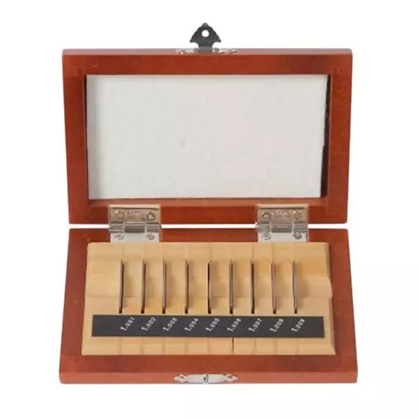 Mitutoyo Gauge Block Sets 2 Grade, Steel, 516-984-11, (9 Blocks)