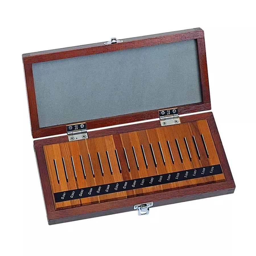 Mitutoyo Gauge Block Sets K Grade, Steel, 516-973-60, (18 Blocks)