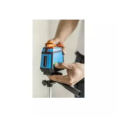 Hogert Technik 3D Self Levelling Line Laser Red Color 0 - 30 m Working Range and ± 0.5 mm/m Accuracy, HT4M072