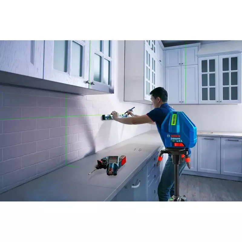 bosch-line-laser-level-green-ip54-protection-15-m-working-range-06010657k0