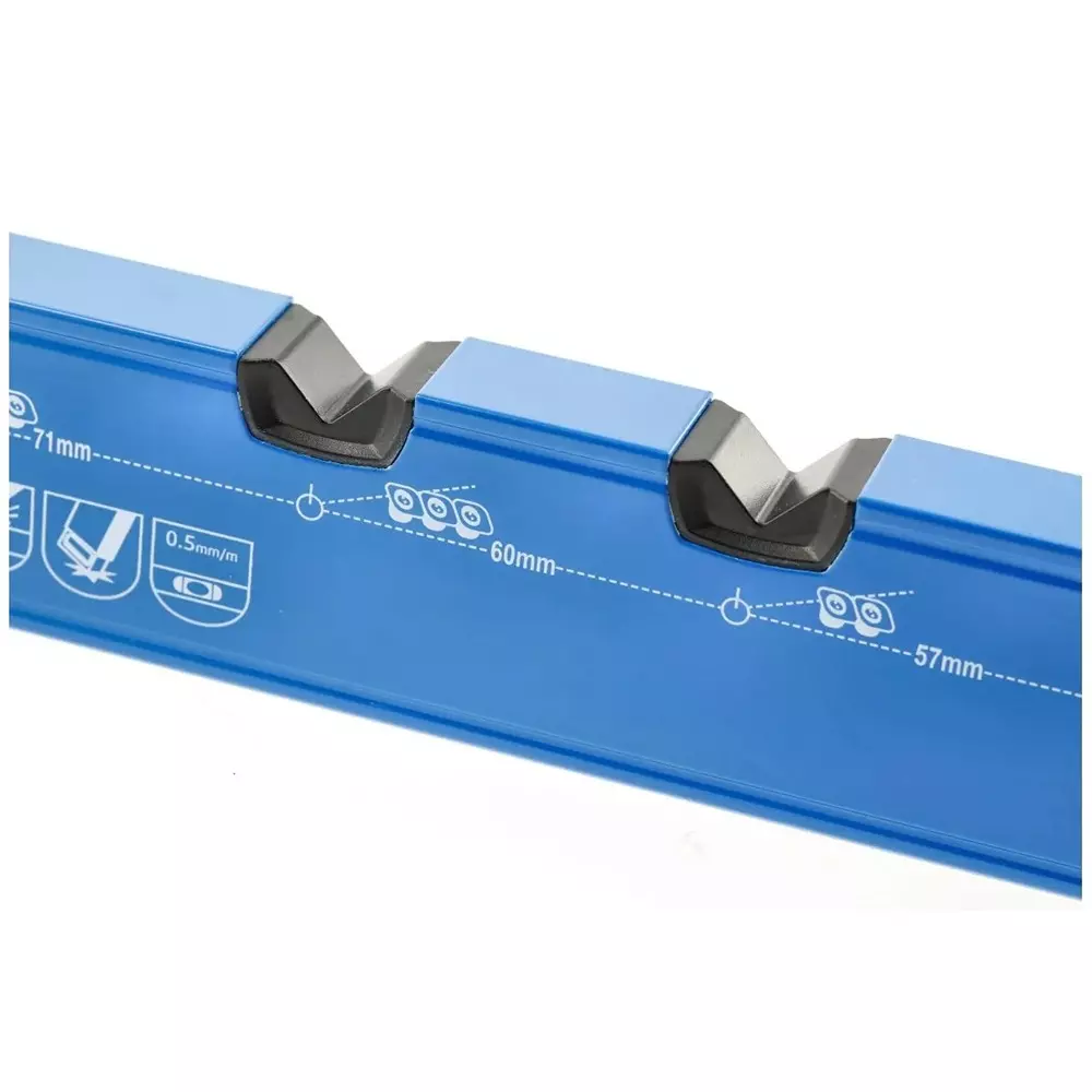 hogert-technik-electricians-spirit-level-aluminium-body-480-mm-length-and-05-mmm-accuracy-ht4m041