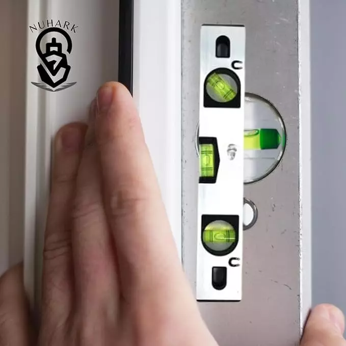 nuhark-professional-spirit-level-aluminium-body-3-bubble-vials-and-18-inch-4572-mm-length-for-diy-carpentry-more