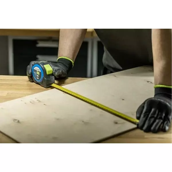 Hogert Technik Steel Measuring Tape Class II Accuracy, 5 m Length and 25 mm Width, HT4M407