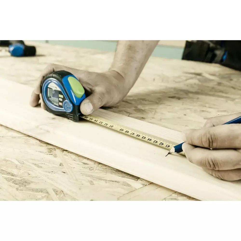 Hogert Technik Pocket Steel Tape Measure Class II Accuracy, 5 m Length and 25 mm Width, HT4M426