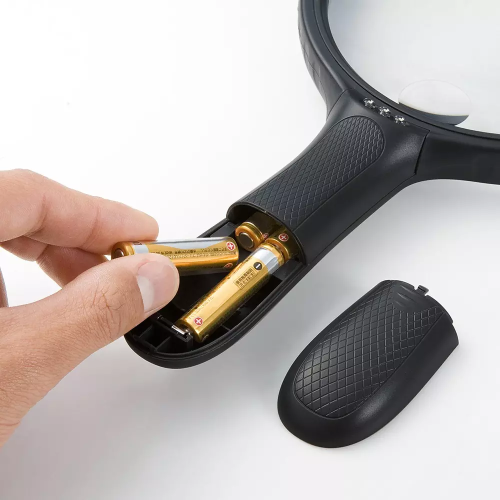 sanwa-direct-handheld-with-magnifier-light-50010224