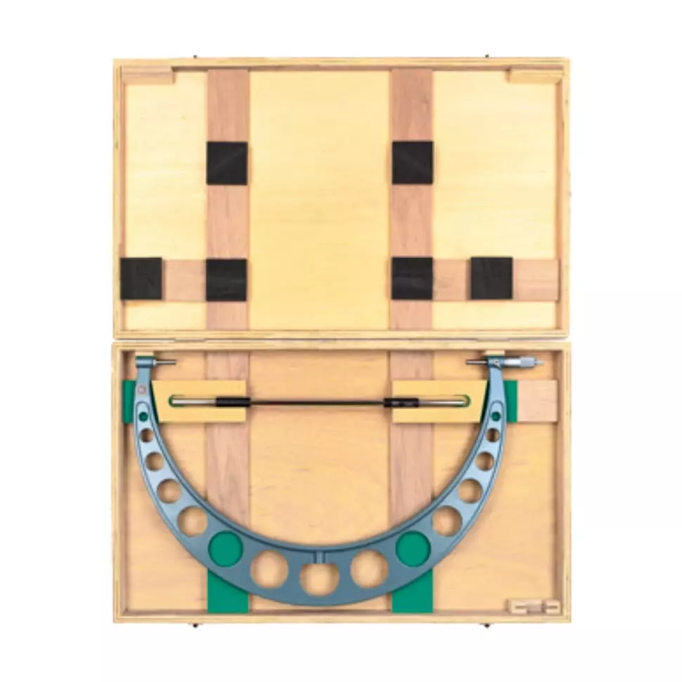 Mitutoyo Outside Micrometer with Ratchet Stop 103 Series 900 - 925 mm Range, 103-173