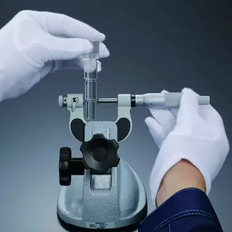 Mitutoyo Non-Rotating Spindle Type Universal Micrometer 116 Series 0 - 25 mm Range, 116-101-10