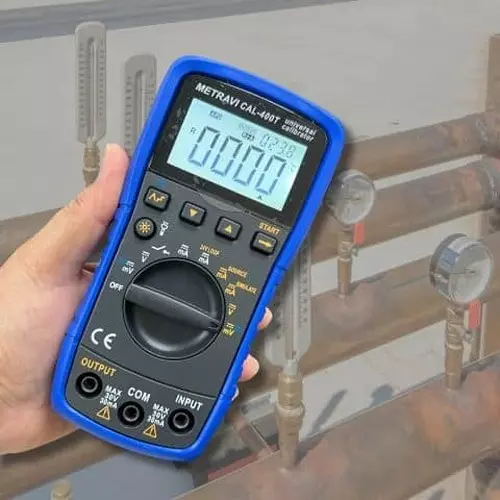 metravi-universal-calibrator-50-ma30-v-cal-400t