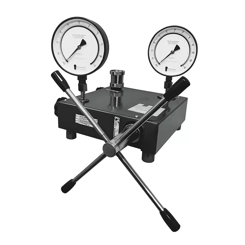 Japsin Instrumentation Comparison Pressure Calibrator 0 to 100 Kg/cm² Range Black for Industrial Use, CP-1