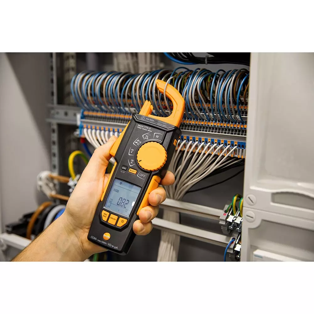 testo-clamp-meter-1000-volts-ac-voltage-1000-v-dc-voltage-600-a-ac-current-0590-7703-02