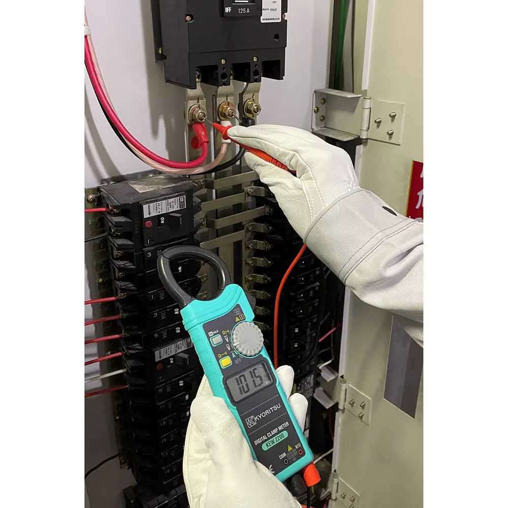 clamp-meter