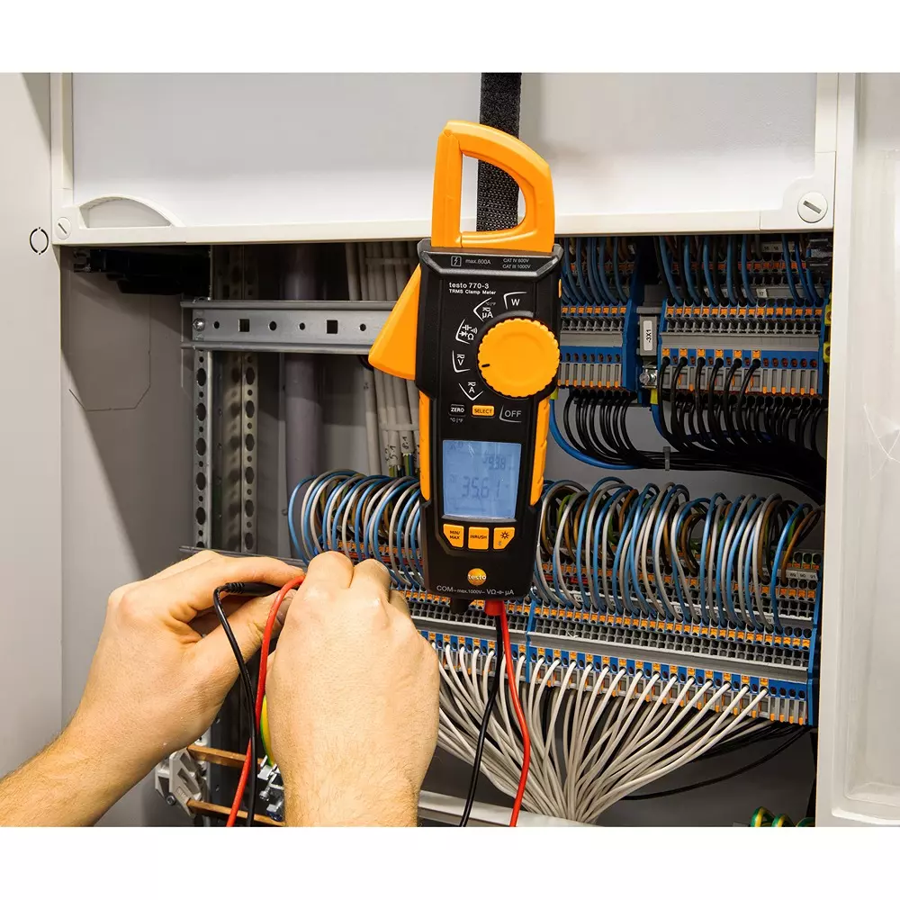 testo-clamp-meter-set-1000-volts-ac-voltage-1000-v-dc-voltage-600-a-ac-current-0590-7703-03
