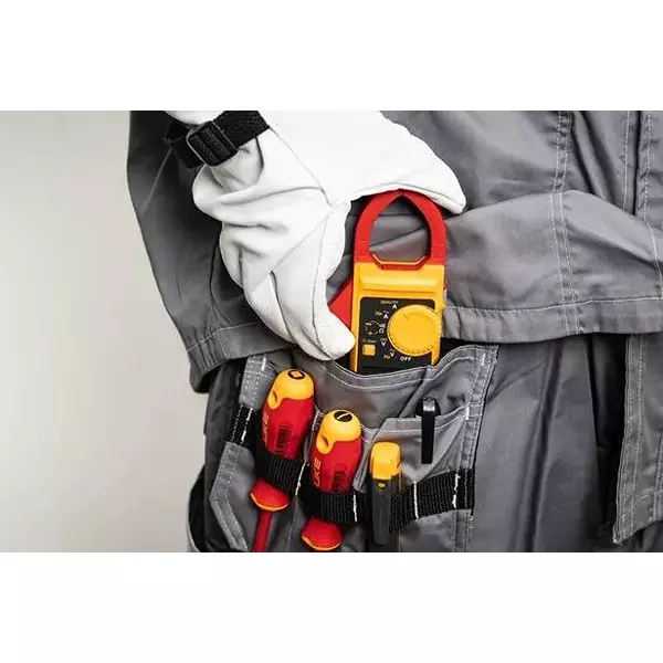 fluke-digital-acdc-clamp-meter-6000-counts-lcd-display-60-a-600-a-range-001-a-01-a-resolution-and-2--10-2--5-accuracy-301d