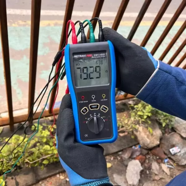 metravi-earth-resistance-and-soil-resistivity-meter-with-000--3000-k-earth-resistance-and-2-rdg-3-dgt-accuracy-pro-ert-1605